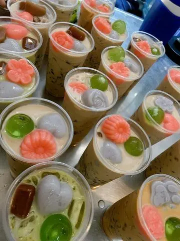 Hình ảnh Trà sữa truyền thống full topping