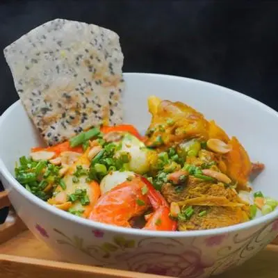 Hình ảnh Mì quảng tôm gà trứng