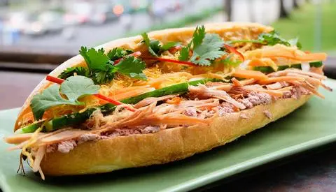 Hình ảnh Bánh mì thập cẩm