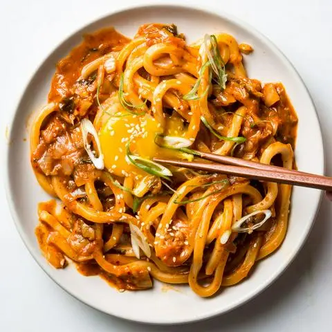 Hình ảnh Mì trứng udon tươi kim chi