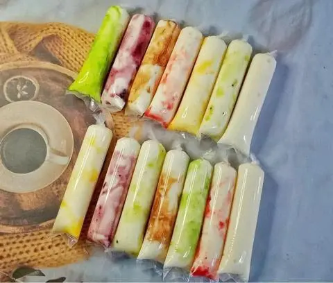 Hình ảnh Combo 10 bịch sữa chua trái cây