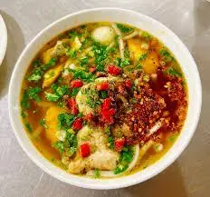 Hình ảnh Bánh canh cá lóc tô đặc biệt