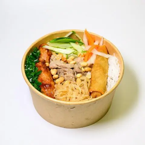 Hình ảnh Bún thịt xào thập cẩm