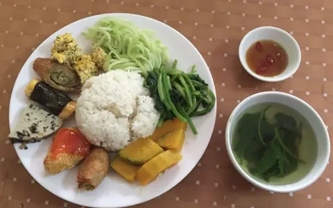 Hình ảnh Cơm chay thập cẩm