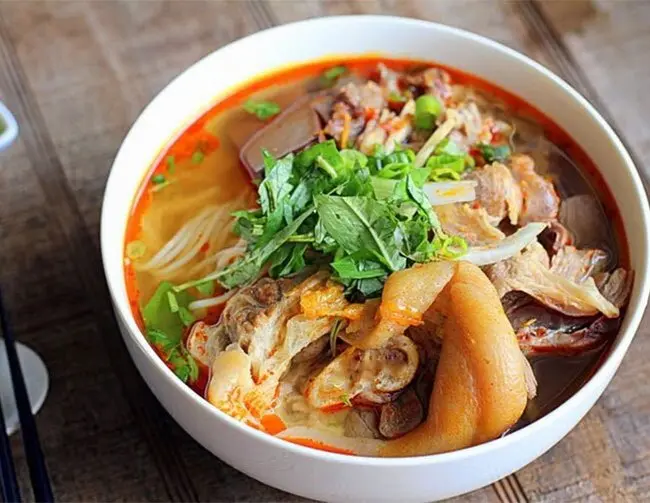 Hình ảnh Bún Giò Heo (Giò Gân)