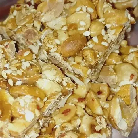 Hình ảnh Đậu phộng mè trắng 400 gr