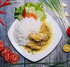 Hình ảnh Cơm gà xào gừng