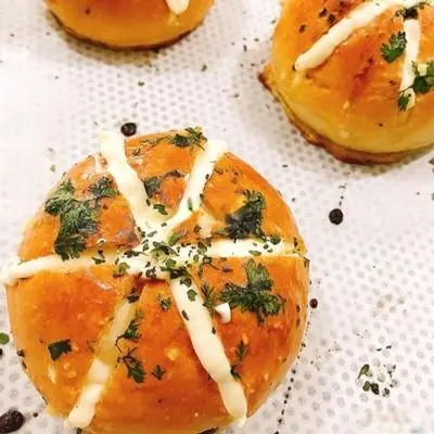 Hình ảnh Bánh mì bơ tỏi
