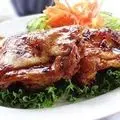 Hình ảnh Cơm gà mắm tỏi má đùi