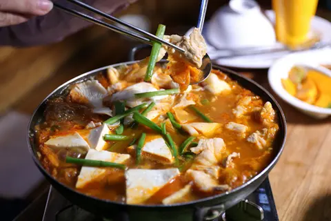 Hình ảnh Lẩu kim chi Hàn Quốc - lớn