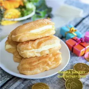 Hình ảnh Bánh su que hộp 10