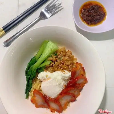 Hình ảnh Mì trộn - Xá Xíu - Trứng Lòng Đào - Soup Cá Viên