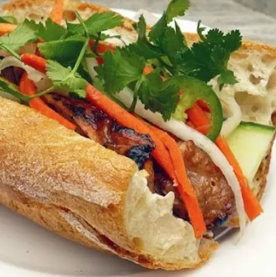 Hình ảnh Bánh mì nem