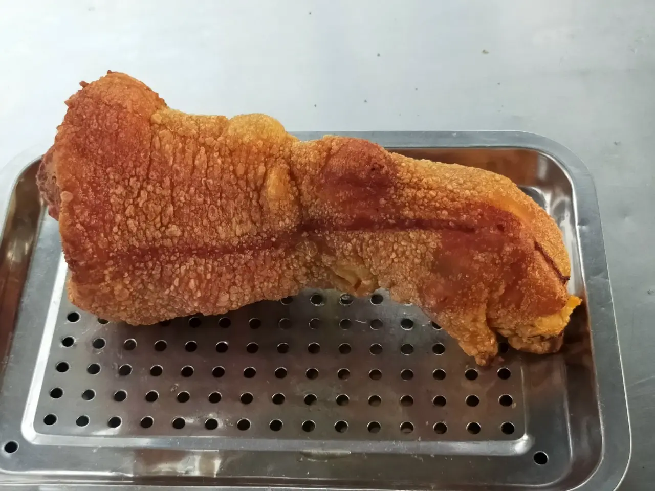 Hình ảnh Giò heo muối