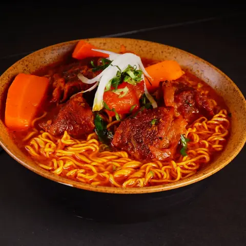 Hình ảnh Mì tươi bò kho