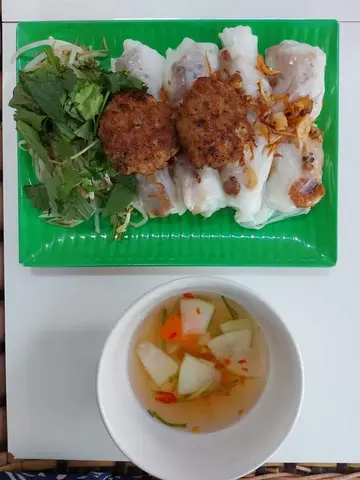 Hình ảnh Bánh cuốn nhân nấm thịt