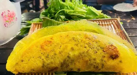 Hình ảnh Bánh xèo củ hủ dừa tôm thịt