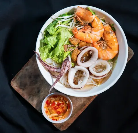 Hình ảnh Bún Thái hải sản