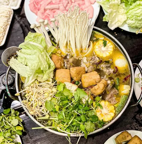 Hình ảnh Lẩu sườn bò