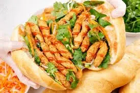 Hình ảnh Bánh mì chả cá