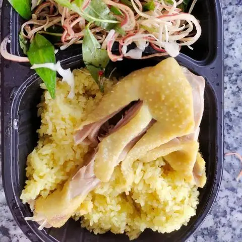 Hình ảnh Cơm đùi gà