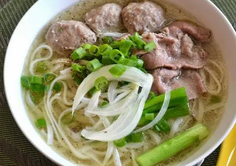 Hình ảnh Phở tái bò viên