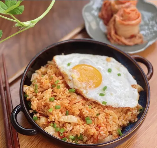 Hình ảnh Cơm chiên 2 TRỨNG ỐP LA