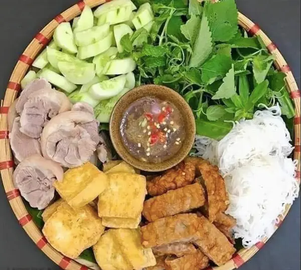 Hình ảnh Bún đậu mẹt chả cốm