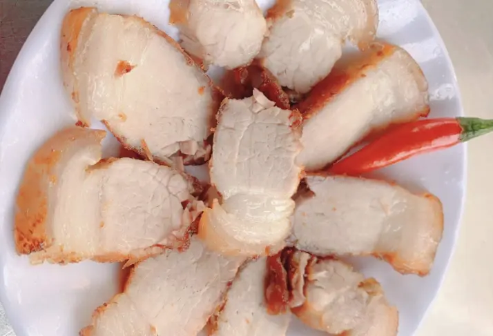 Hình ảnh Cơm thịt ba roi chiên xã