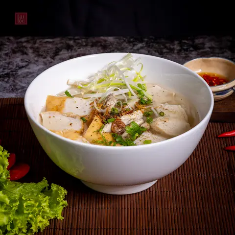 Hình ảnh Bánh Canh Cá Dằm Chả Cá