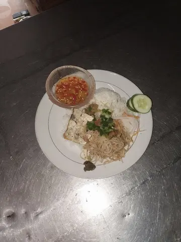 Hình ảnh Cơm bì chả
