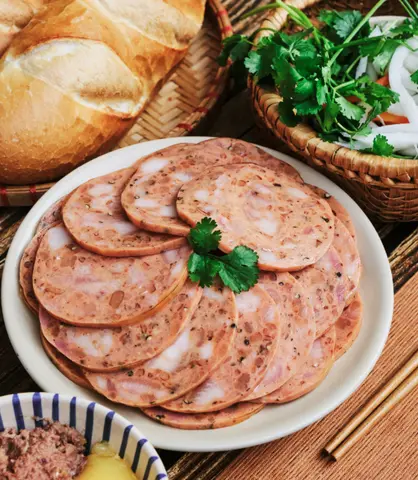 Hình ảnh Giò thủ đỏ - 0.5kg