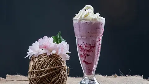 Hình ảnh Sữa chua việt quất
