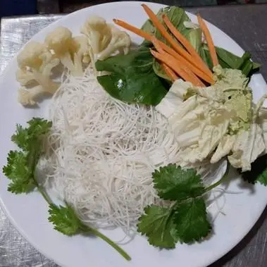 Hình ảnh Bún gạo xào thêm