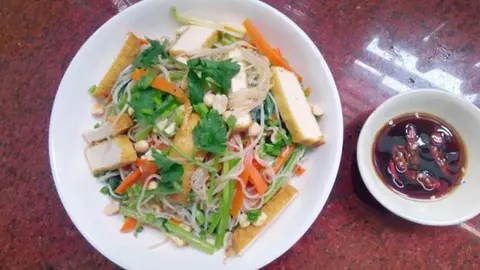 Hình ảnh Bún gạo xào đậu hủ chay