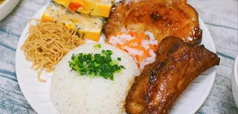 Hình ảnh Cơm tấm sườn cọng