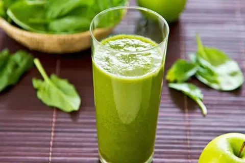 Hình ảnh Nước ép mix táo cần tây