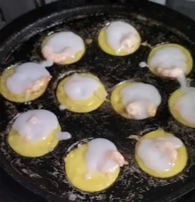 Hình ảnh Bánh khọt mực