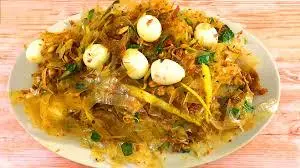 Hình ảnh Bánh Tráng Sợi Trộn Hột Gà