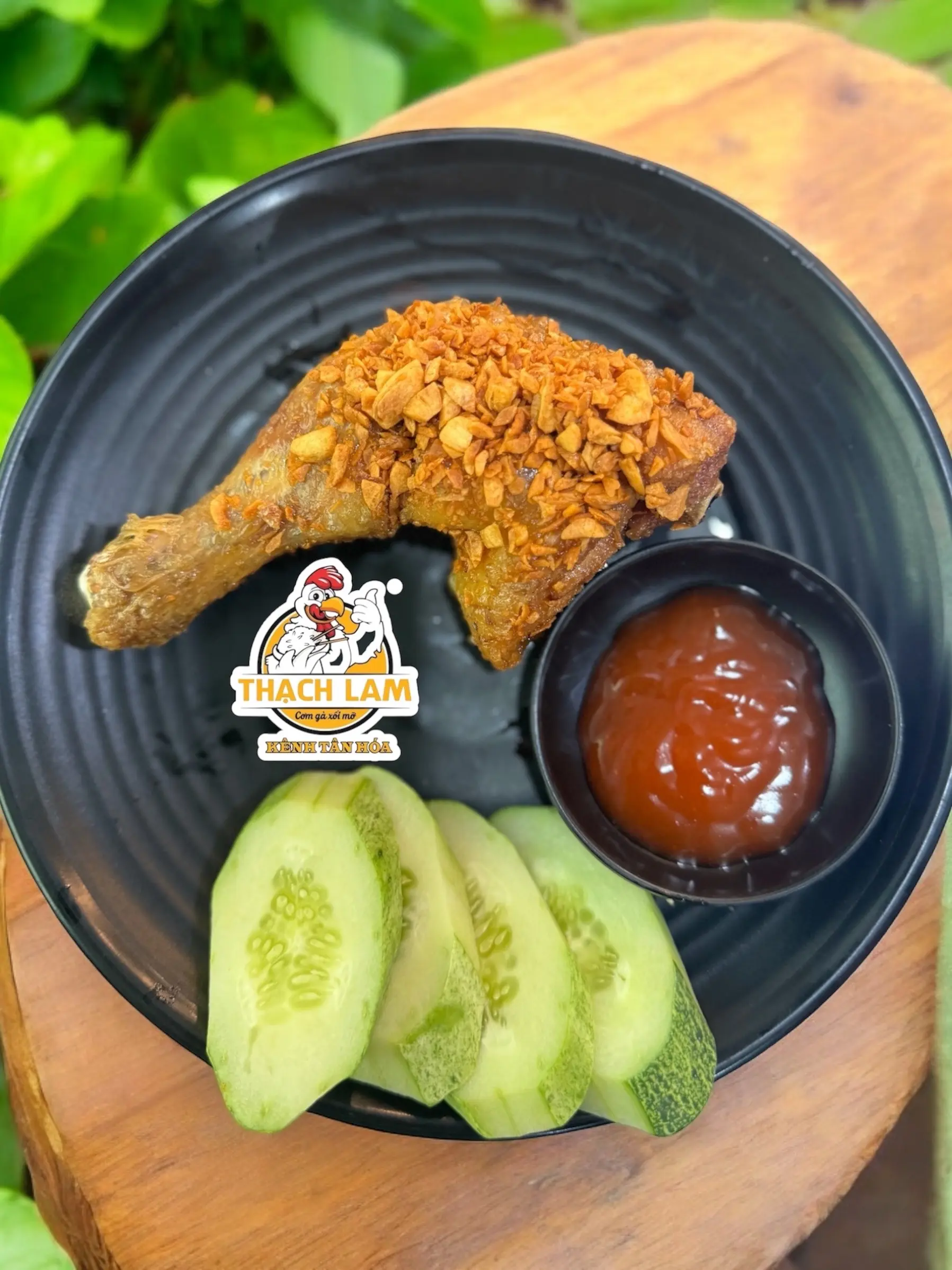 Hình ảnh Đùi vừa - sốt mắm tỏi