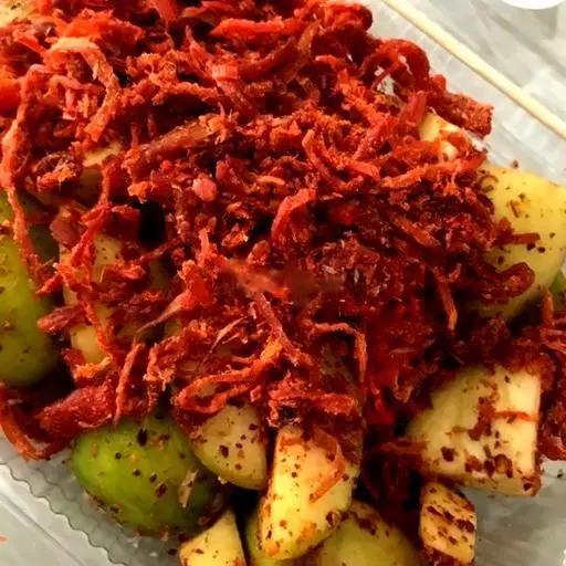 Hình ảnh Mix cóc xoài dầm bò khô