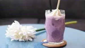 Hình ảnh Sữa chua lắc đá Việt quất