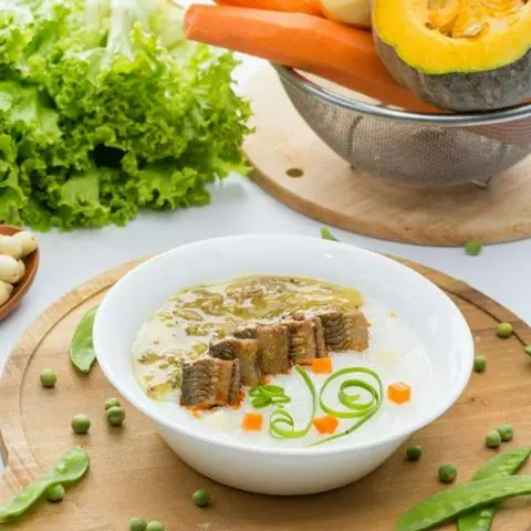 Hình ảnh Lươn hầm khoai môn