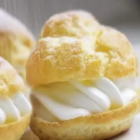 Hình ảnh Bánh su kem