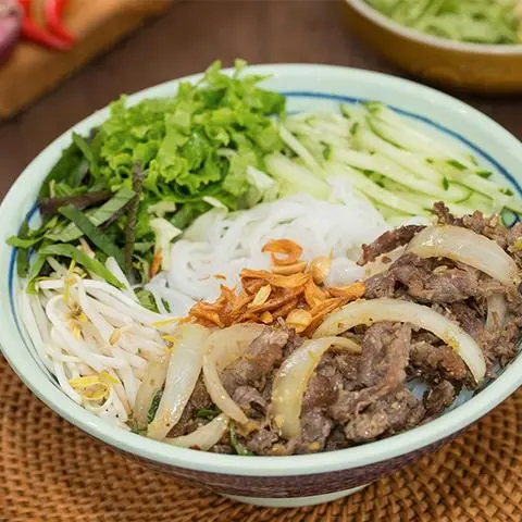 Hình ảnh Bún Thịt Bò Xào Sả