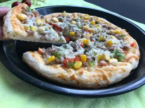 Hình ảnh Pizza Bò Bắp