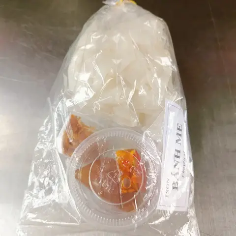 Hình ảnh Bánh Tráng Dẻo Chấm me