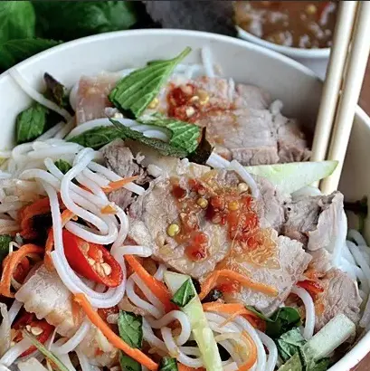 Hình ảnh Bún thịt luộc mắm nêm