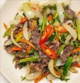 Hình ảnh Bê xào hành