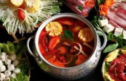 Hình ảnh Lẩu thái size 4 người ăn